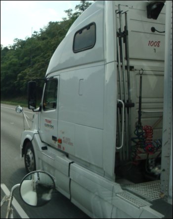 Photo of a truck with an emphasis on air resistance or drag.