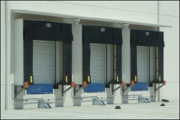 A set of three docks where rubber chocks are used.