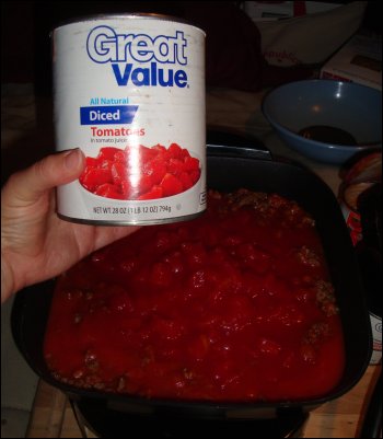 Canned diced tomatoes are added to the mix for homemade beefaroni.