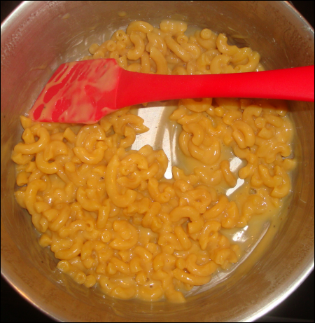 The third preparation of Cheesy Mac -- with less water -- as it appeared in the pot.