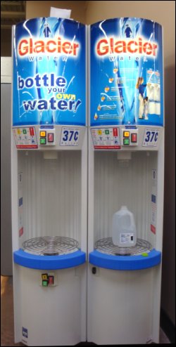 https://truck-drivers-money-saving-tips.com/wp-content/uploads/2019/01/water-vending-machines-dsc01595-250x494.jpg